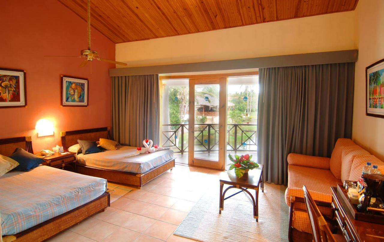 Double Room (1 Adult)