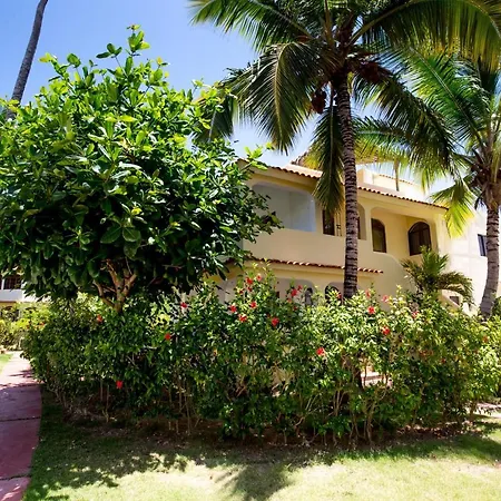 Los Corales Beach Village-3