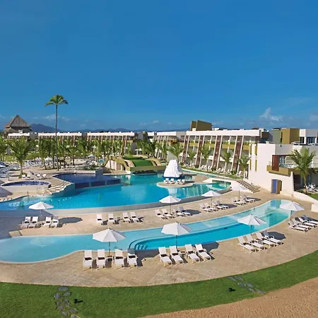 Dreams Onyx Resort & Spa-3