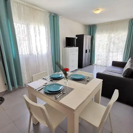 Tropicana Suites Deluxe Beach Club And Pool - Playa Los Corales-3